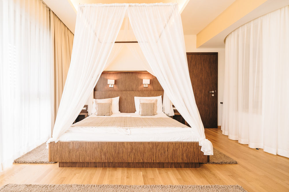 St. Martins Therme & Lodge Frauenkirchen Esterno foto